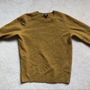 Uniqlo Mustard Wool Sweater